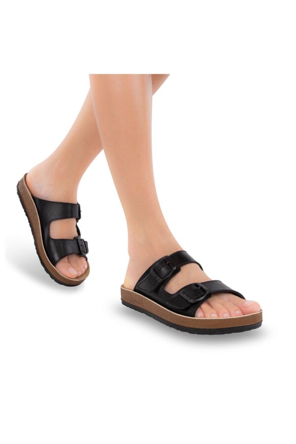 Muya 31032-019 YUNA Siyah Anatomik Taban Günlük Kadın Tokalı Terlik